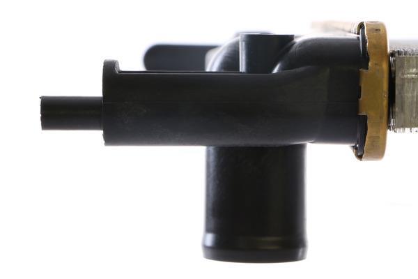 Radiateur moteur (Radiateur de refroidissement) MAHLE Aftermarket ref. CR 615 000S
