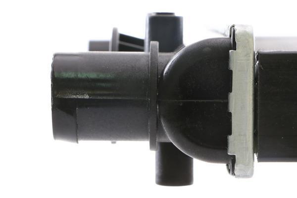 Radiateur moteur (Radiateur de refroidissement) MAHLE Aftermarket CR 632 000S