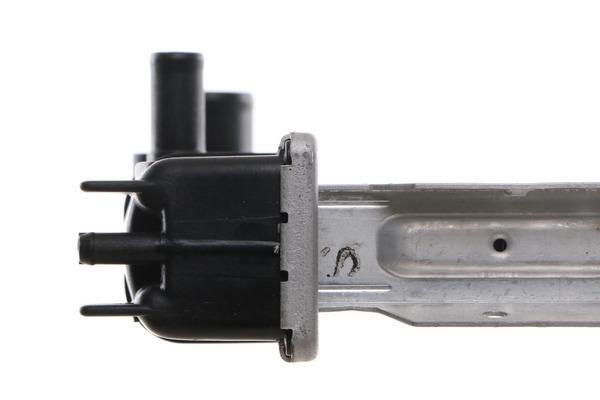 Radiateur moteur (Radiateur de refroidissement) MAHLE Aftermarket CR 659 000S