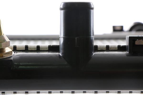 Radiateur moteur (Radiateur de refroidissement) MAHLE Aftermarket ref. CR 749 000S