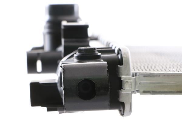 Radiateur moteur (Radiateur de refroidissement) MAHLE Aftermarket ref. CR 945 000S