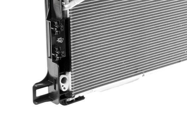 Condenseur, climatisation (Radiateur de climatisation) MAHLE Aftermarket ref. AC 786 000P