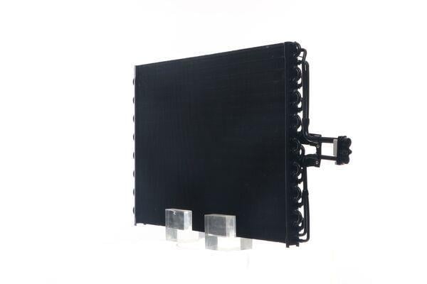 Condenseur, climatisation (Radiateur de climatisation) MAHLE Aftermarket ref. AC 153 000S