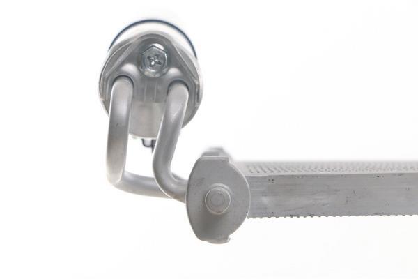 Condenseur, climatisation (Radiateur de climatisation) MAHLE Aftermarket ref. AC 788 000S