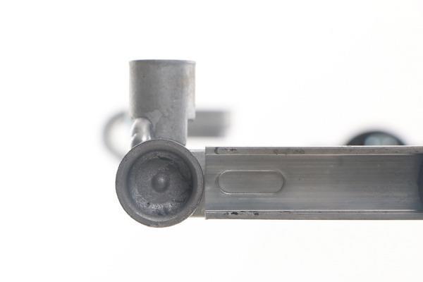 Condenseur, climatisation (Radiateur de climatisation) MAHLE Aftermarket ref. AC 831 000S