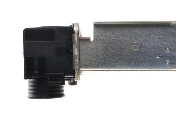 Radiateur moteur (Radiateur de refroidissement) MAHLE Aftermarket ref. CR 331 000S