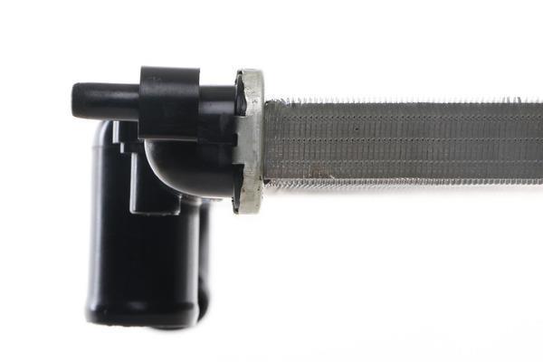 Radiateur moteur (Radiateur de refroidissement) MAHLE Aftermarket ref. CR 449 000S