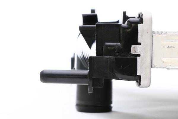 Radiateur moteur (Radiateur de refroidissement) MAHLE Aftermarket ref. CR 21 000S
