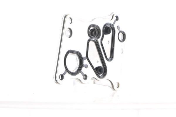 Radiateur d'huile moteur (Refroidisseur d'huile moteur) MAHLE Aftermarket CLC 153 000S