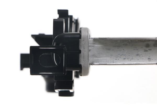 Radiateur moteur (Radiateur de refroidissement) MAHLE Aftermarket ref. CR 814 000S