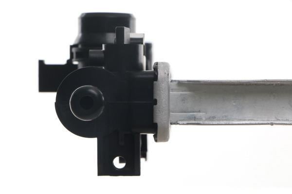 Radiateur moteur (Radiateur de refroidissement) MAHLE Aftermarket ref. CR 814 000S