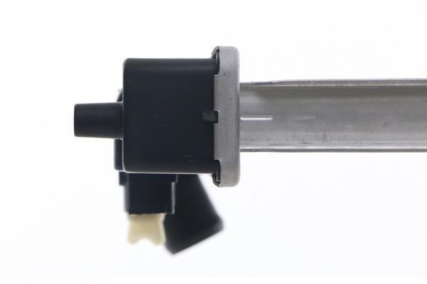 Radiateur moteur (Radiateur de refroidissement) MAHLE Aftermarket ref. CR 186 000S