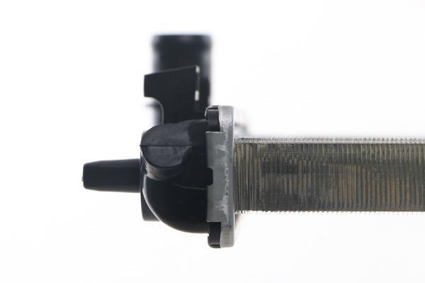 Radiateur moteur (Radiateur de refroidissement) MAHLE Aftermarket CR 558 001S