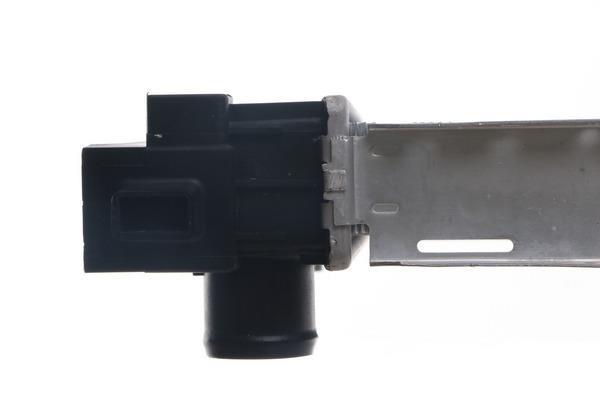 Radiateur moteur (Radiateur de refroidissement) MAHLE Aftermarket ref. CR 683 000S