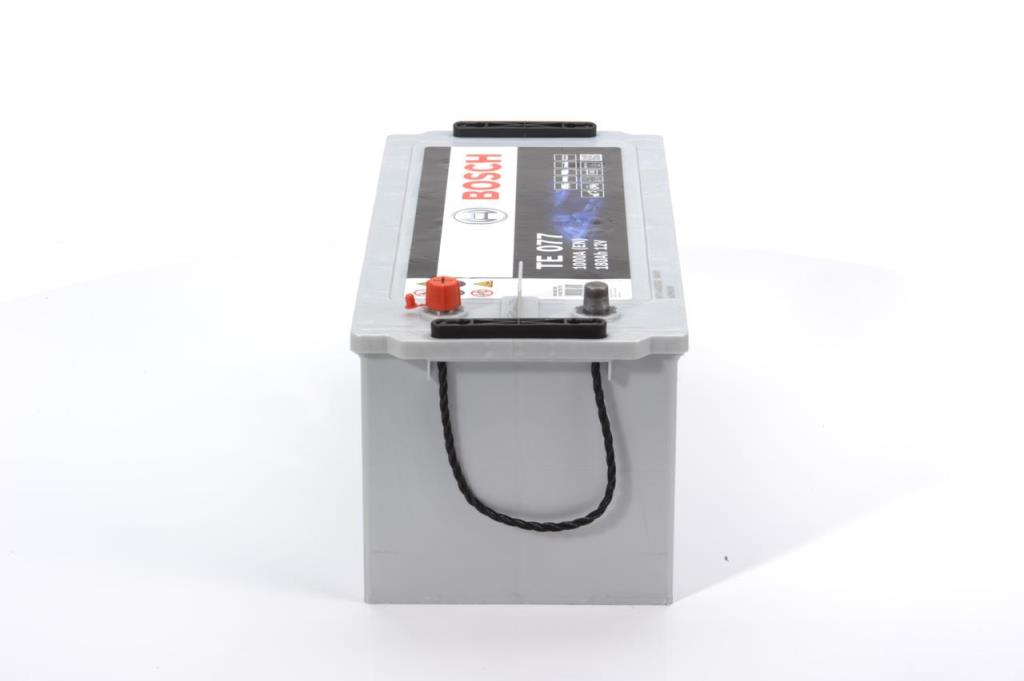 Batterie (de voiture) BOSCH 180 Ah - TE 077 - ref. 0 092 TE0 770