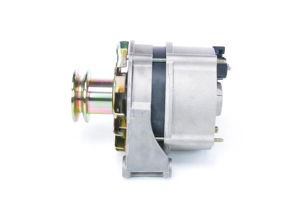 Alternador BOSCH ref. 1 986 A01 132