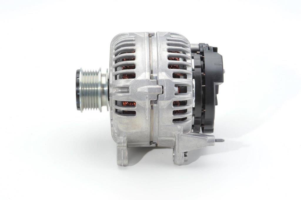 Alternateur BOSCH 1 986 A00 558