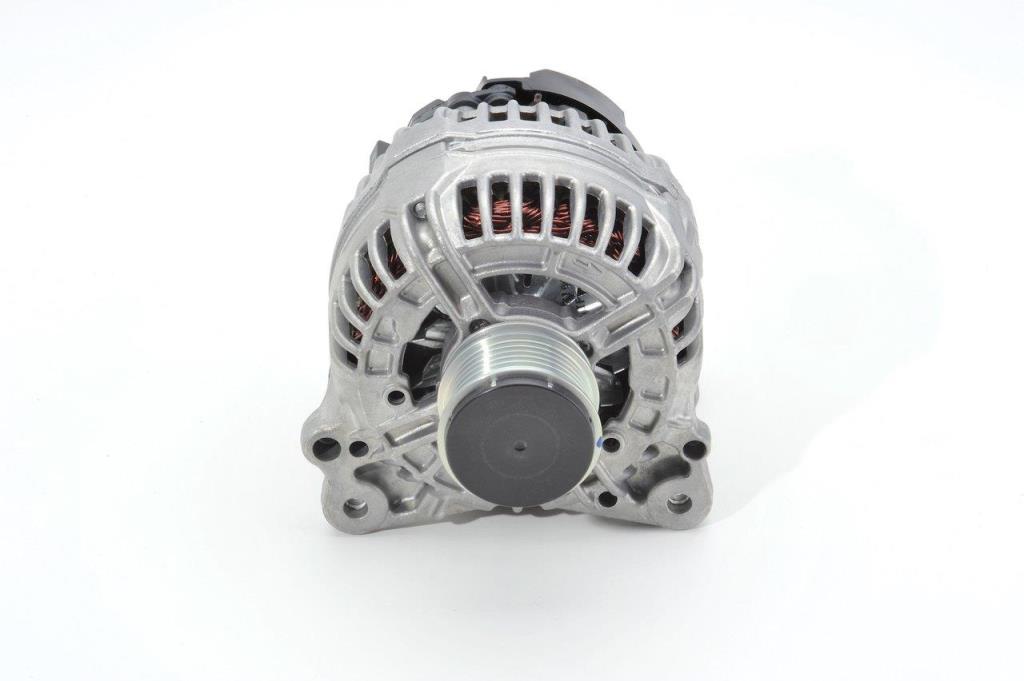 Alternateur BOSCH 1 986 A00 558