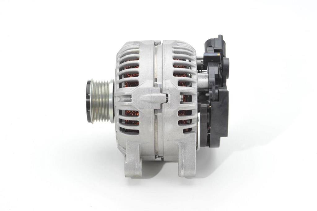 Alternateur BOSCH 1 986 A00 532
