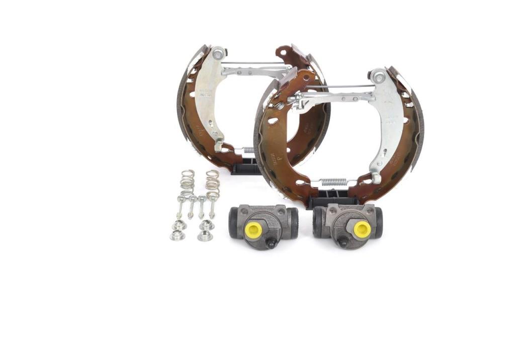 Kit de freins à tambours (Kit de frein arrière) BOSCH ref. 0 204 114 128