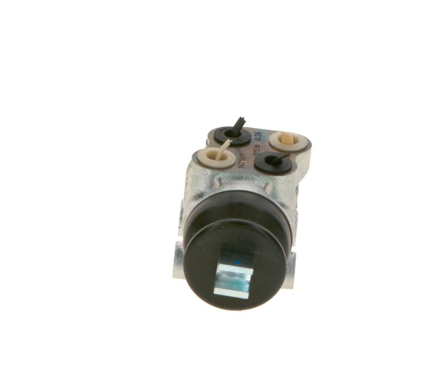 Régulateur de freinage BOSCH ref. 0 204 131 202