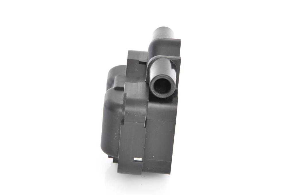 Bobine d'allumage BOSCH 0 221 503 022