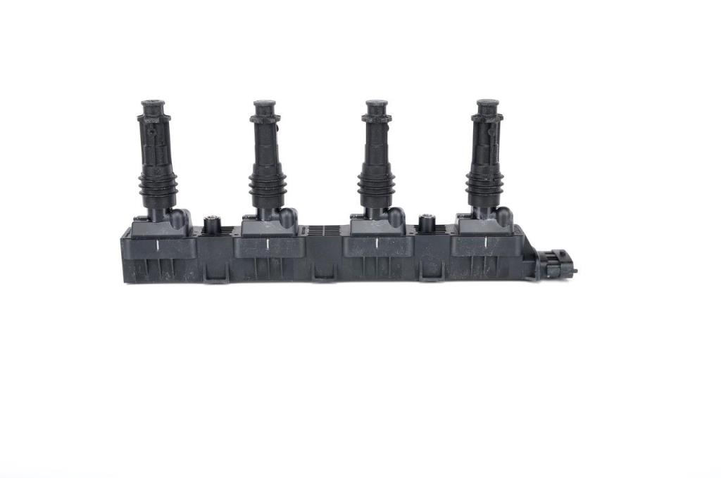 Bobine d'allumage BOSCH 0 221 503 472