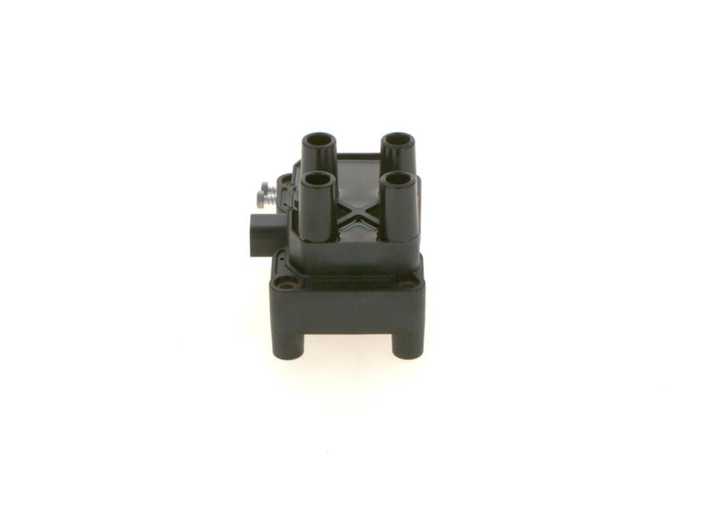 Bobine d'allumage BOSCH 0 221 503 485