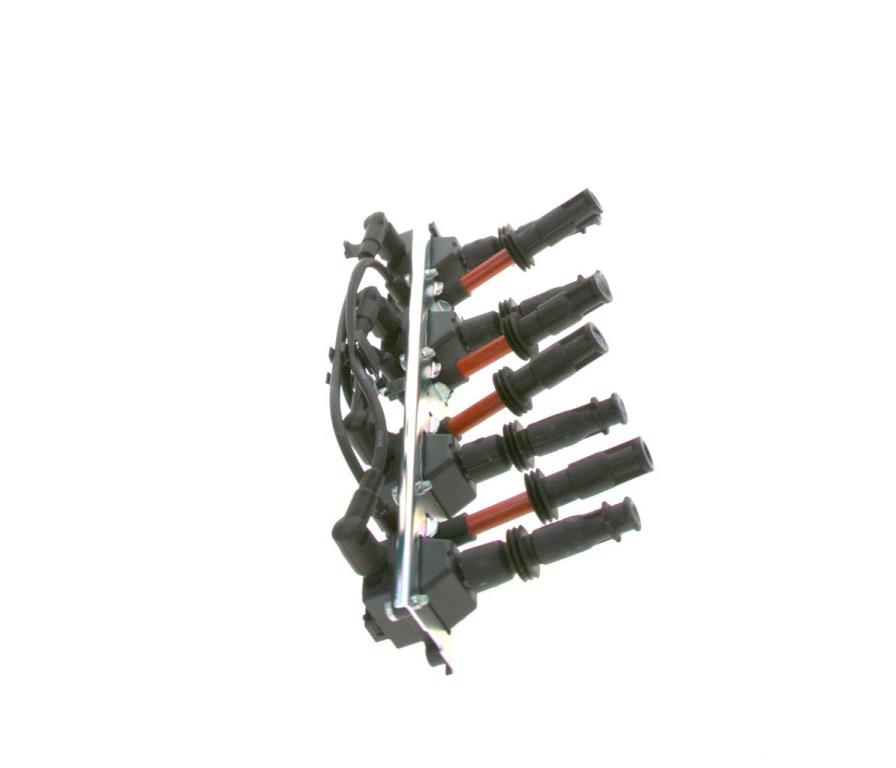 Bobine d'allumage BOSCH 0 221 506 001