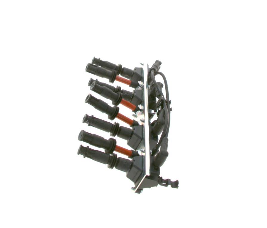 Bobine d'allumage BOSCH 0 221 506 001