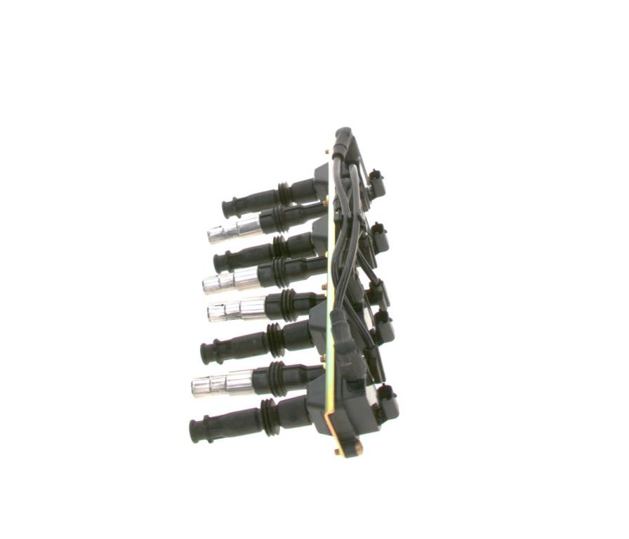 Bobine d'allumage BOSCH 0 221 506 004