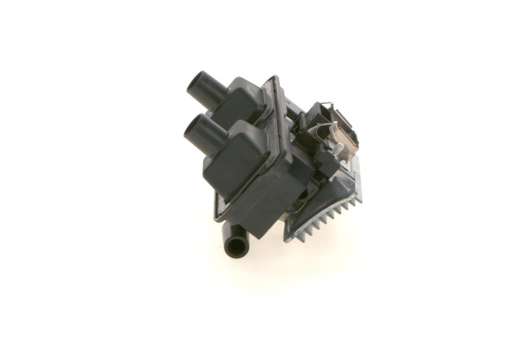 Bobine d'allumage BOSCH 0 221 603 003