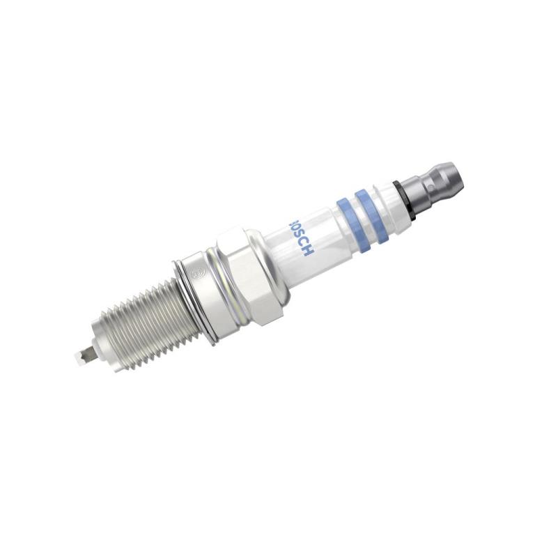 Jeu de 4 bougies d'allumage BOSCH ref. 0 242 135 801