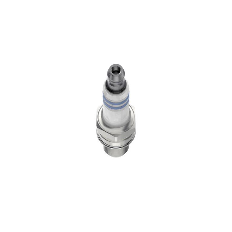 Jeu de 4 bougies d'allumage BOSCH ref. 0 242 135 801
