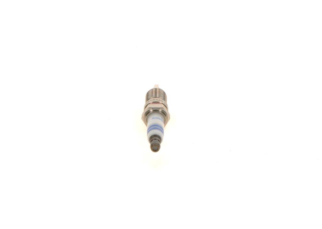 Bougie d'allumage BOSCH ref. 0 242 225 611