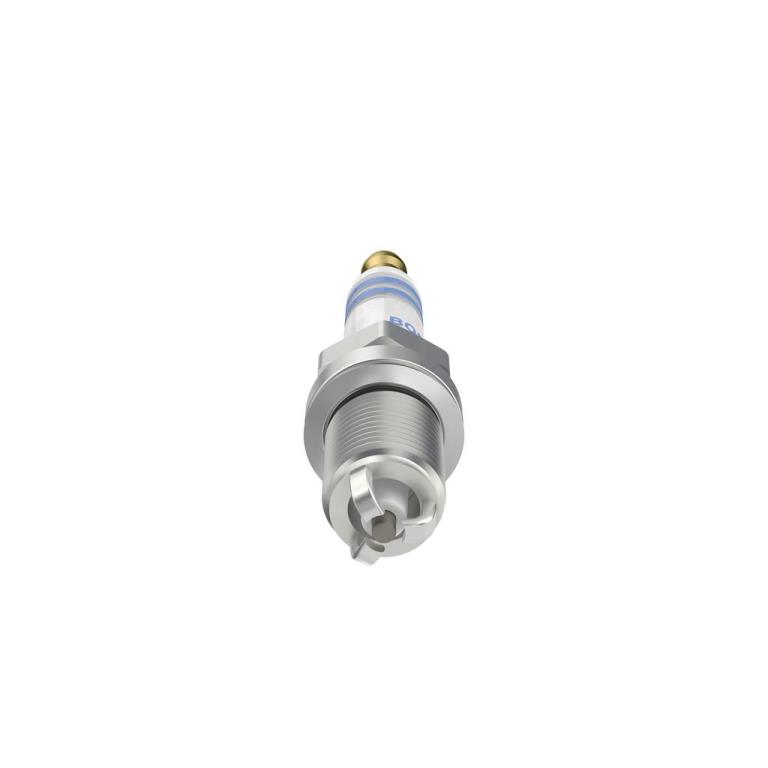Bougie d'allumage BOSCH ref. 0 242 235 766