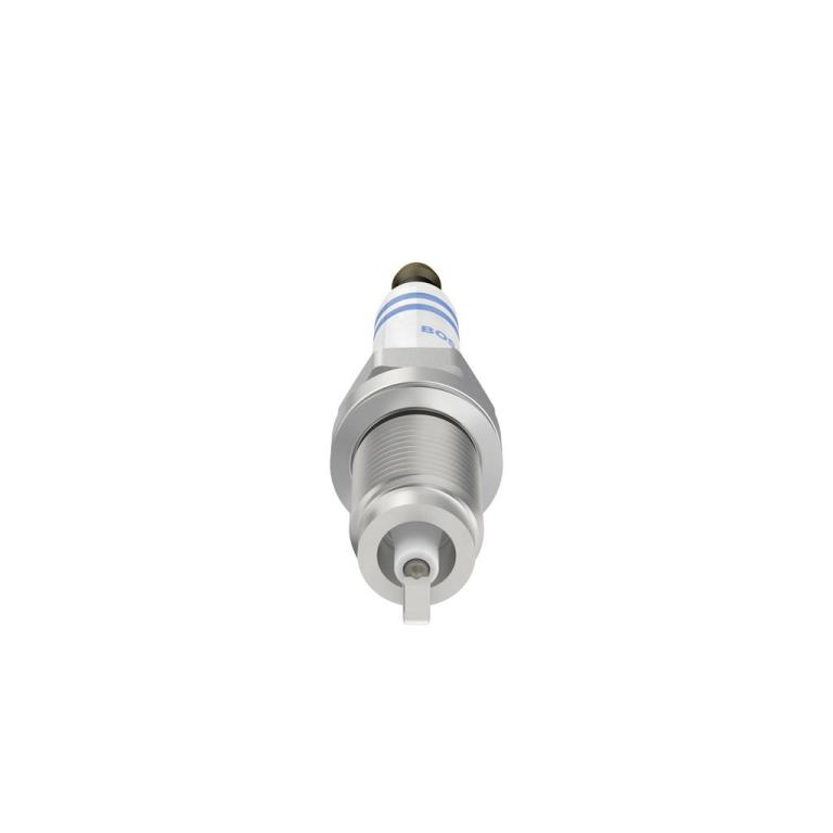 Bougie d'allumage BOSCH ref. 0 242 235 775