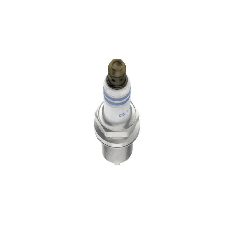 Bougie d'allumage BOSCH 0 242 240 715
