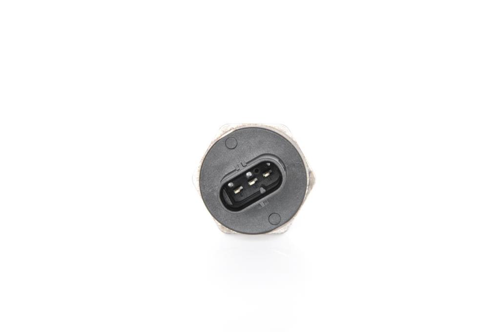 Sensor BOSCH ref. 0 261 230 402
