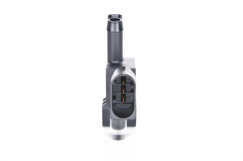 Capteur BOSCH ref. 0 281 006 213