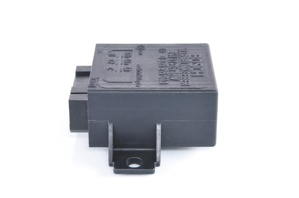 Relé BOSCH 0 335 215 043