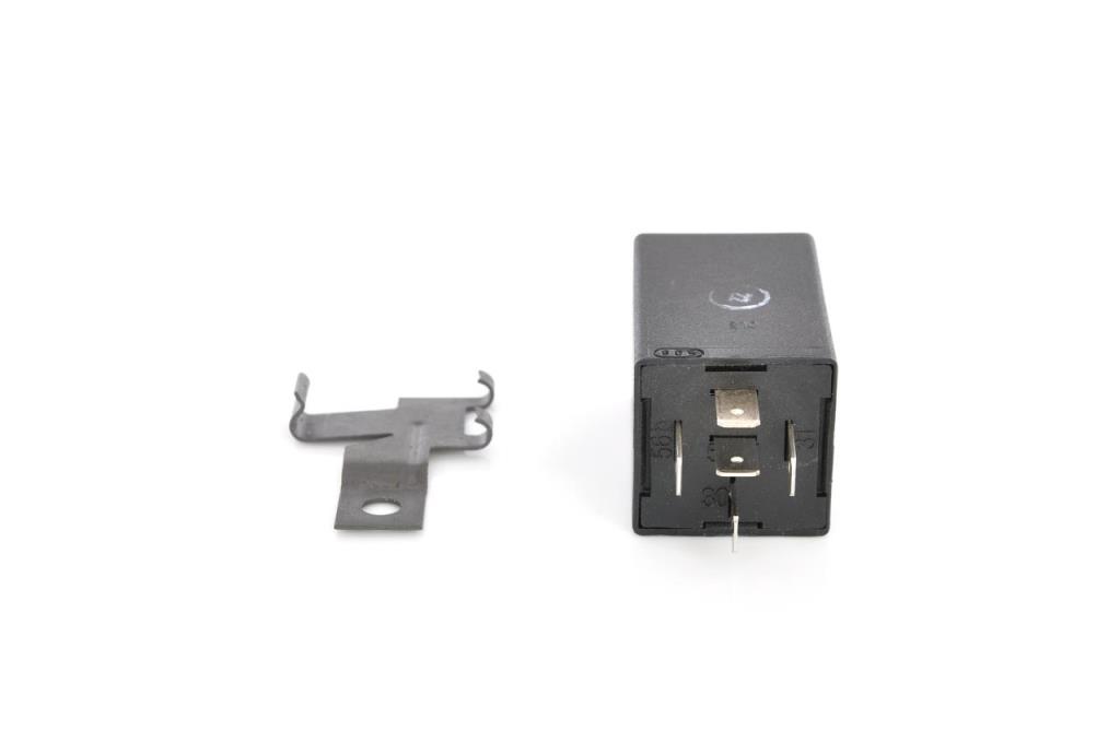 Tomada de conecção eléctrica para reboque BOSCH ref. 0 335 330 802