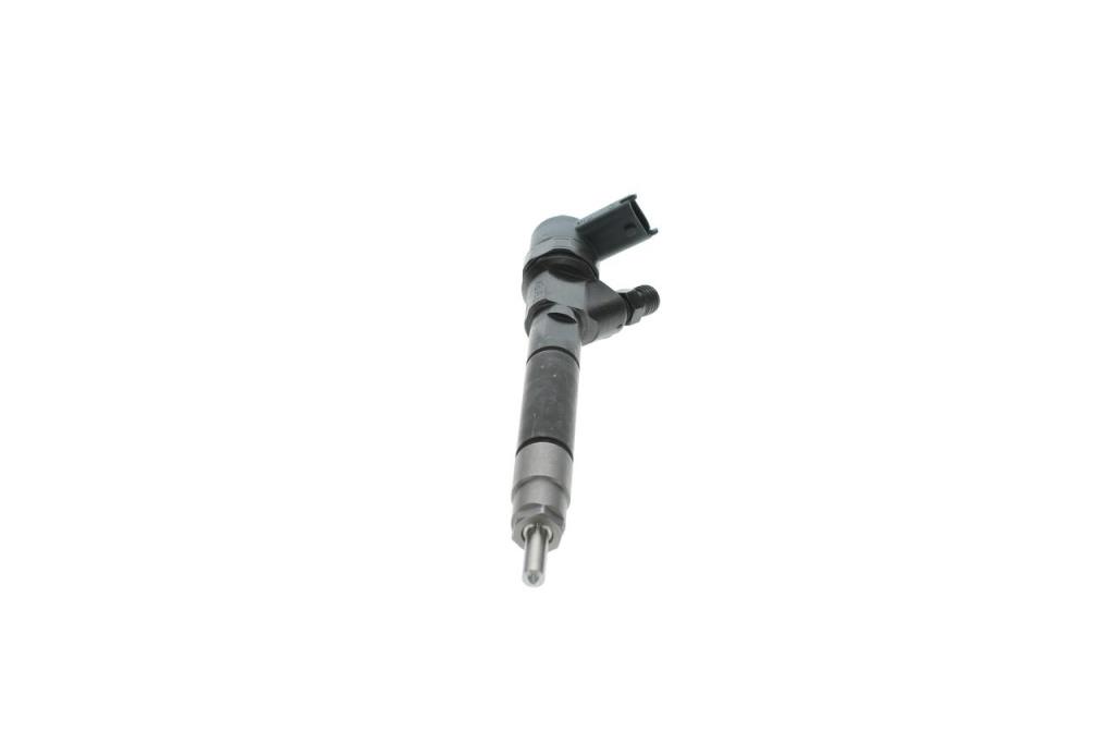 Inyector BOSCH ref. 0 445 110 087