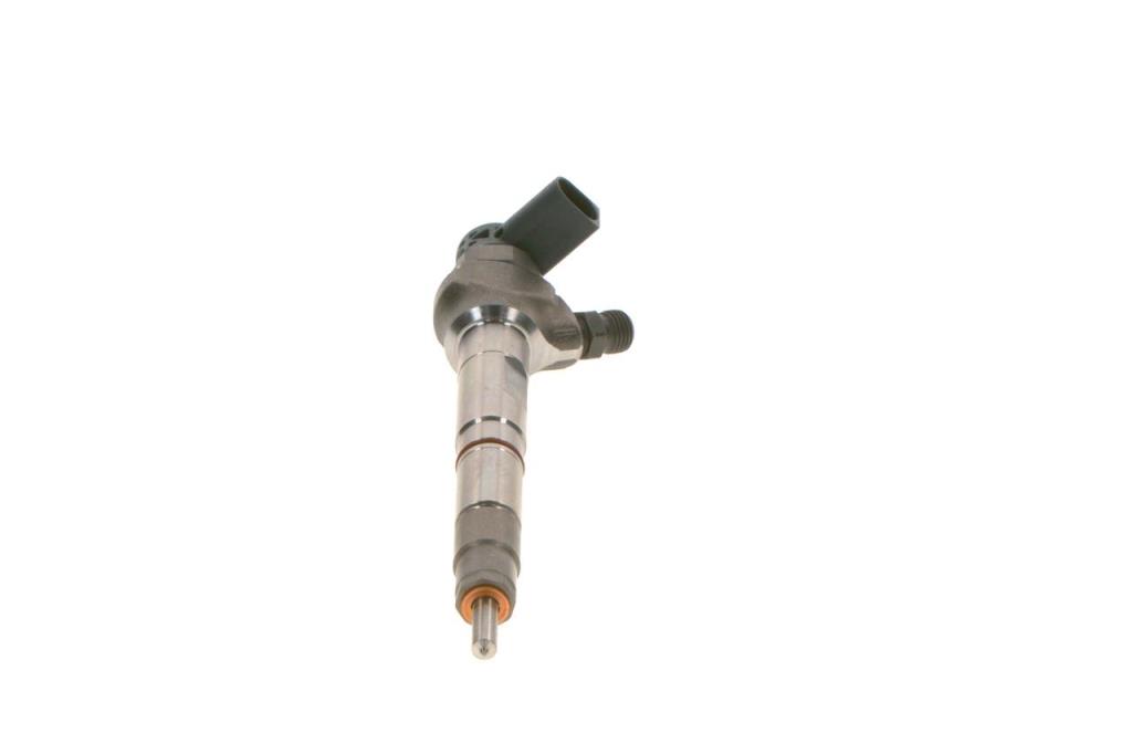 Injector BOSCH ref. 0 445 110 470