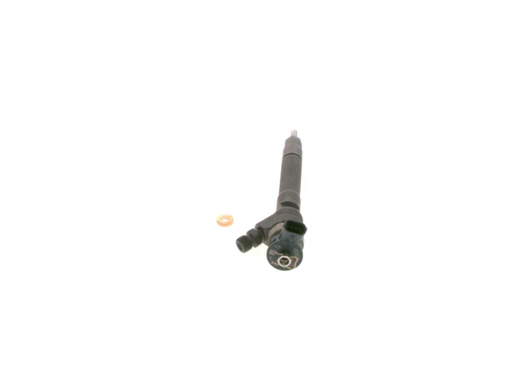 Inyector BOSCH ref. 0 445 110 546