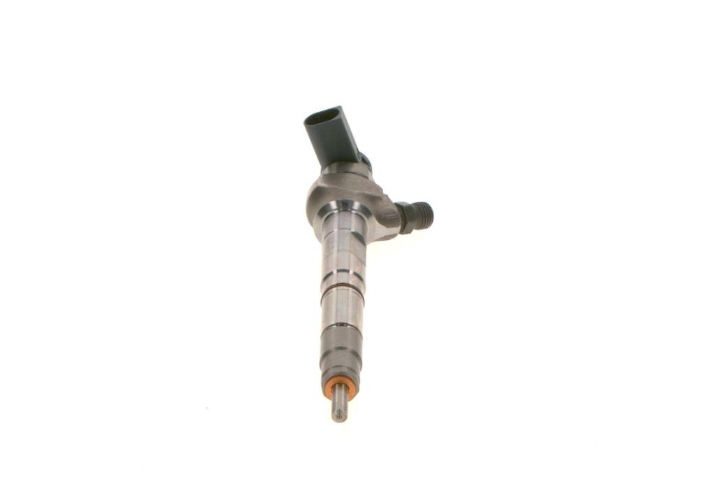 Inyector BOSCH ref. 0 445 110 555