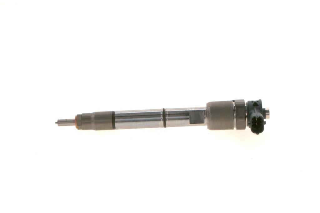 Injector BOSCH ref. 0 445 110 586