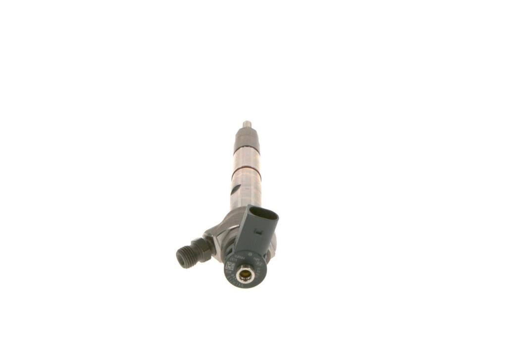Inyector BOSCH ref. 0 445 110 702