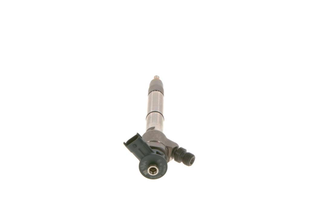 Inyector BOSCH ref. 0 445 110 713