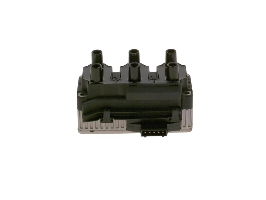 Bobine d'allumage BOSCH ref. 0 986 221 015